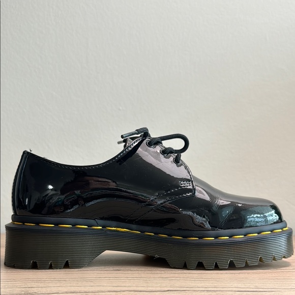 Dr Martens Patent Leather Black Lace-Up Shoes - Picture 12 of 16